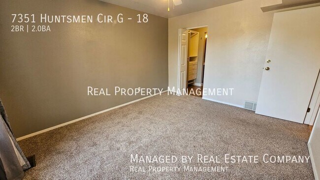 Building Photo - Third Story Two Bedroom Condo with Garage ...