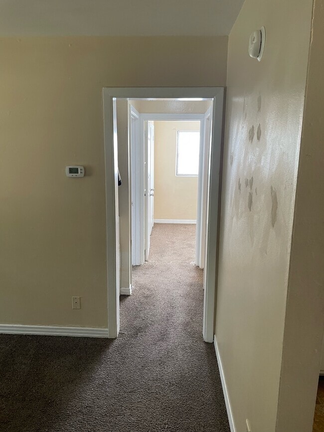 Building Photo - 1522 Myrtle Dr