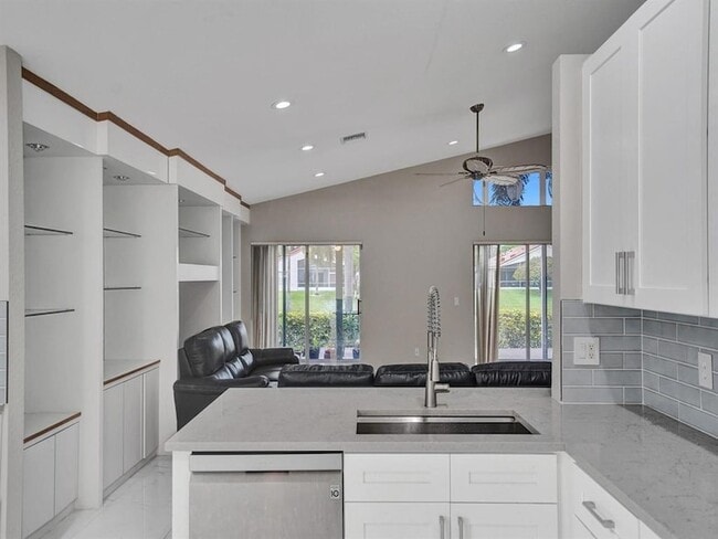 Building Photo - 22845 Barrister Dr