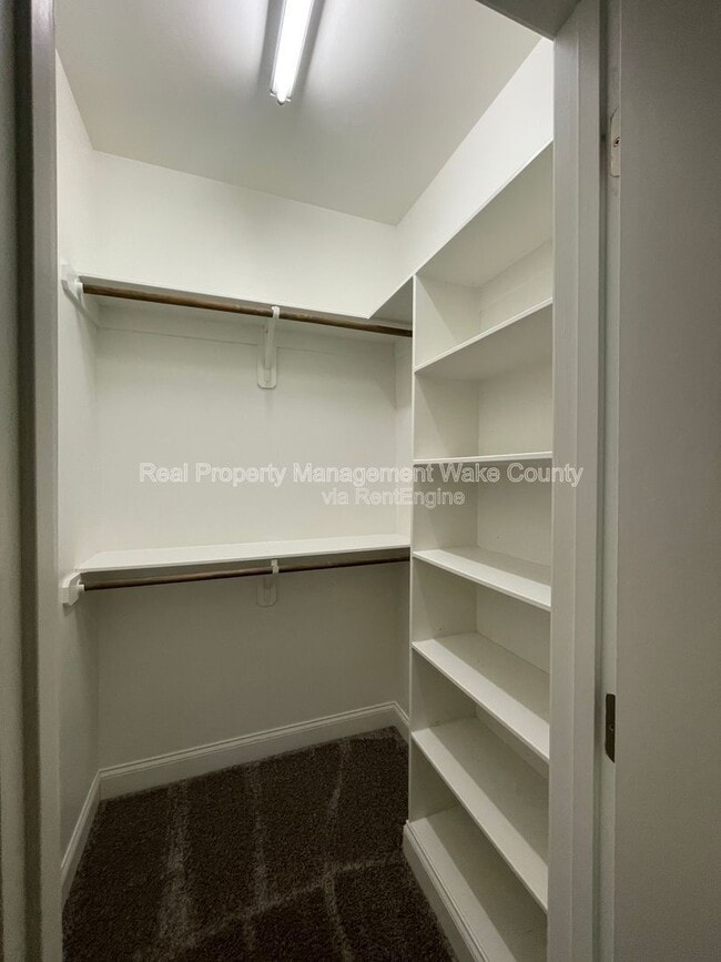 Building Photo - 139 Cobalt Creek Way