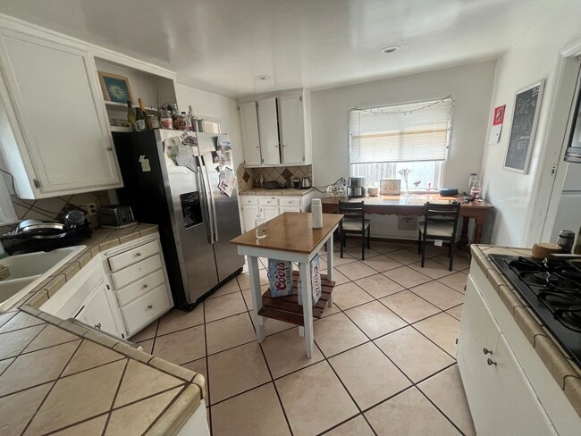 Building Photo - 8100 Chase Ave