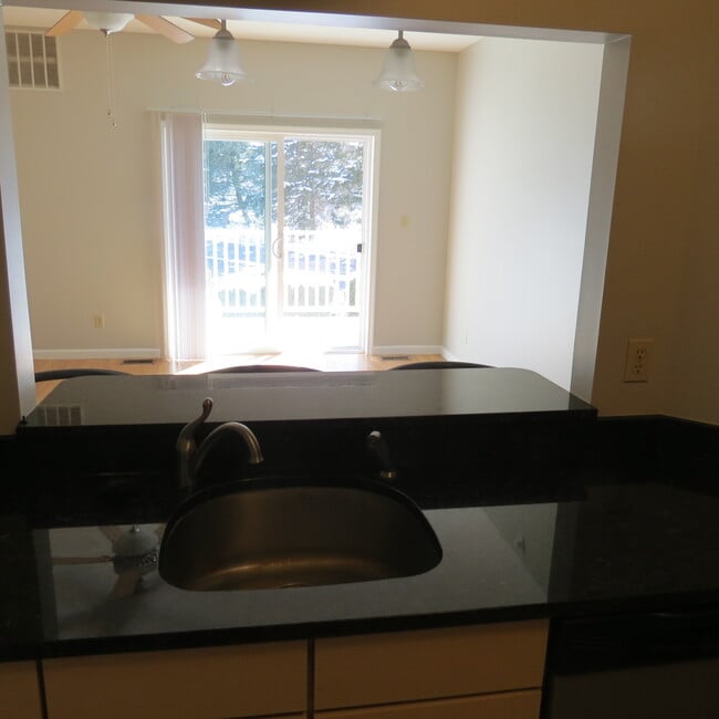 124 Fountain Vw 124 Fountain Vw WV 26505 Apartment Finder