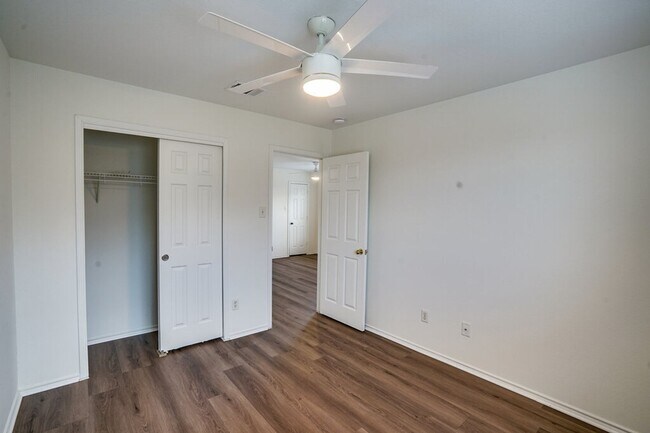 Building Photo - 3602 Spring Canyon Trail