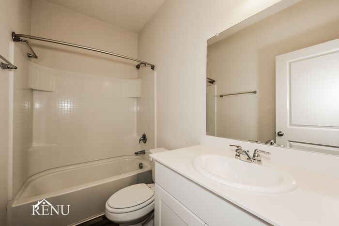 Building Photo - 13328 Wysong Dr