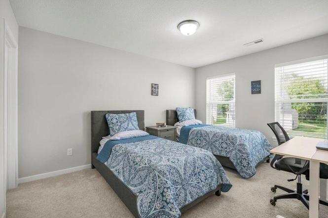 Building Photo - 21979 Lower Mill Ave