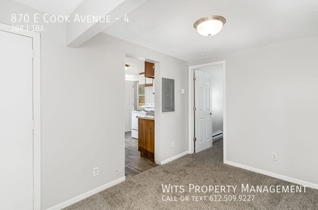 Building Photo - 870 Cook Ave E