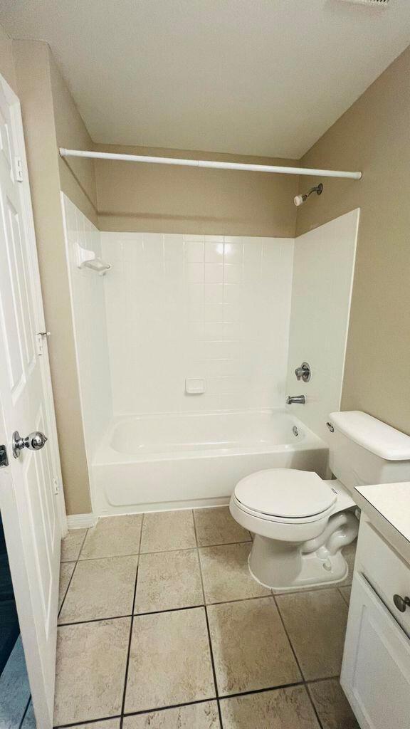 Building Photo - 15035 Michelangelo Blvd