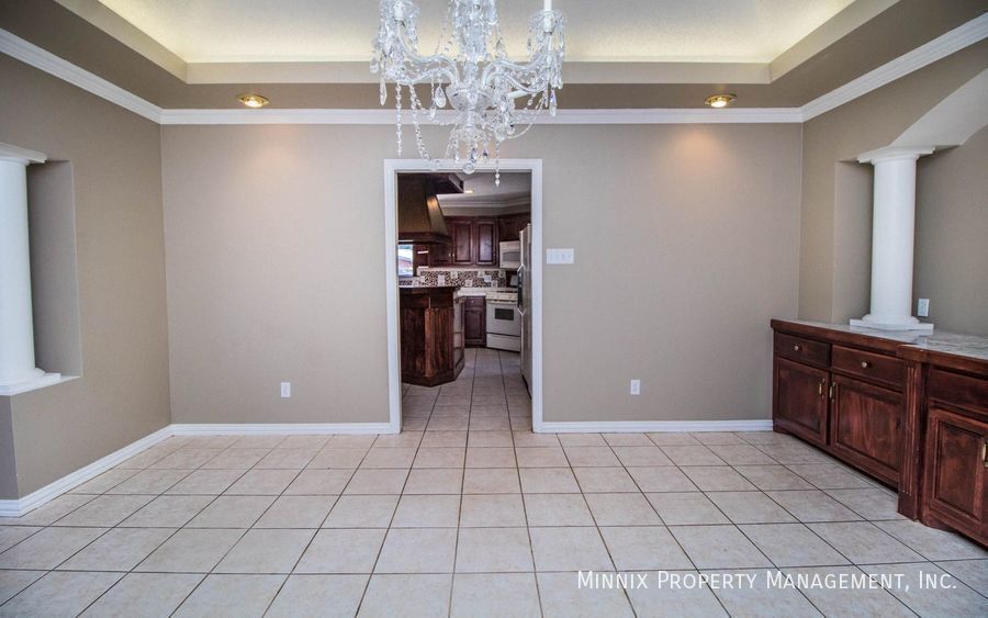 Building Photo - 5209 15th St