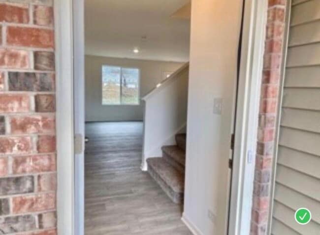 Building Photo - 1137 Amber Dr