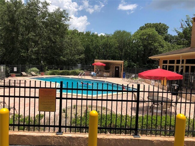 Building Photo - 1810 NW 23rd Blvd