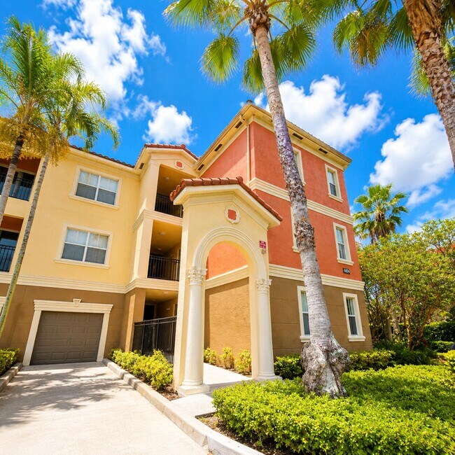 Building Photo - 4404 SW 160th Ave