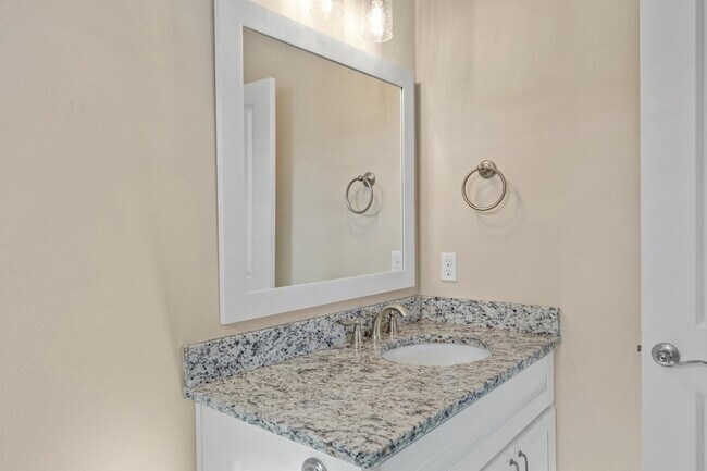 Building Photo - 64 Shelby Dr