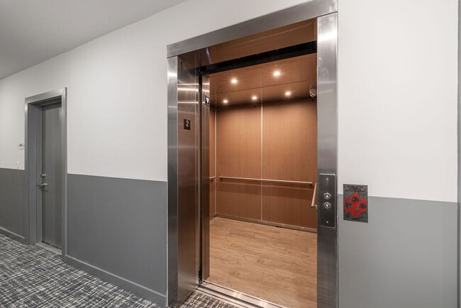 Building Photo - Corner Residence