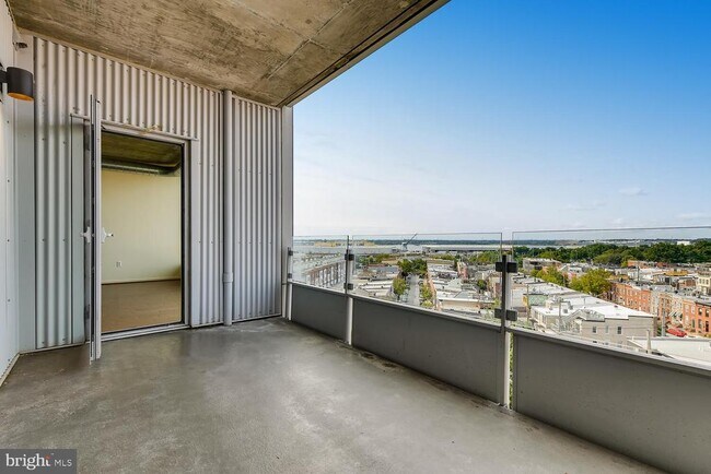 Building Photo - 1200 Steuart St