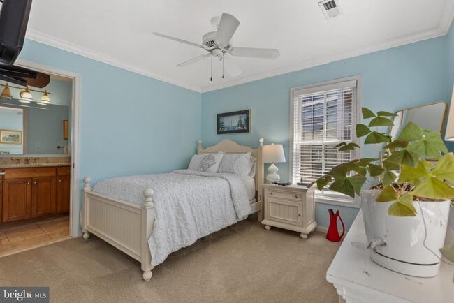 Building Photo - 1262 Dockside Cir
