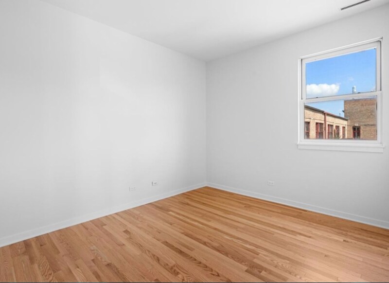 Building Photo - 1621 S Carpenter St