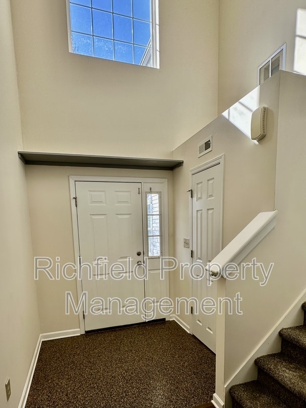 Building Photo - 11212 Pegasus Dr