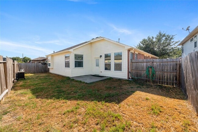 Building Photo - 6726 Wide Creek Dr