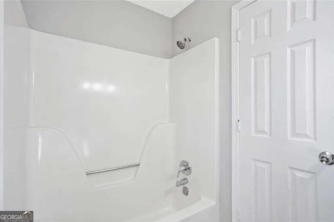 Building Photo - 5232 Ridge Forest Dr