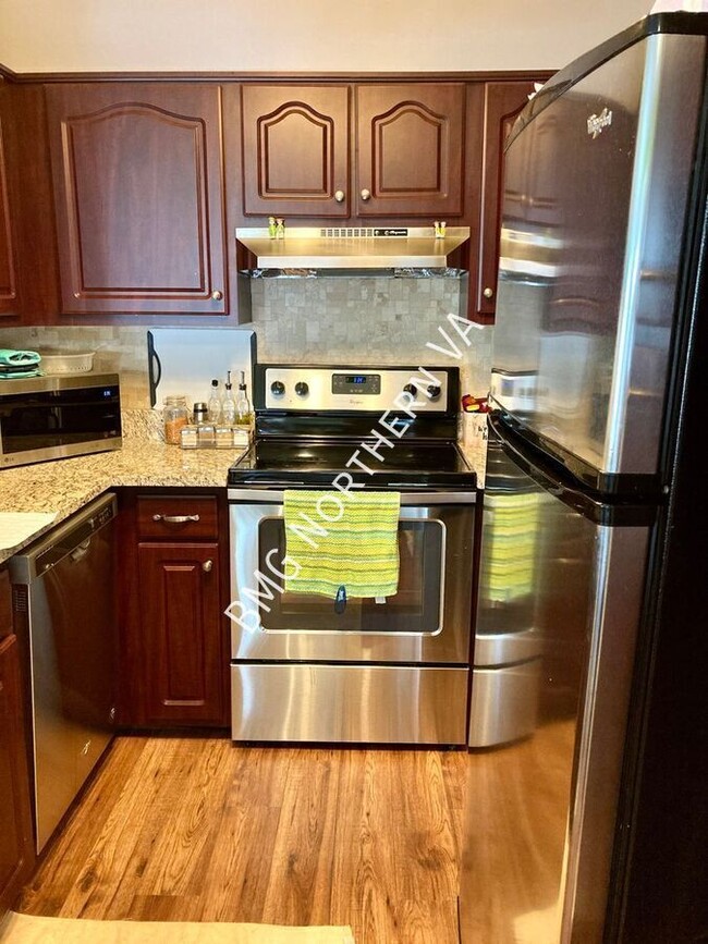 Building Photo - 11013 Villaridge Ct