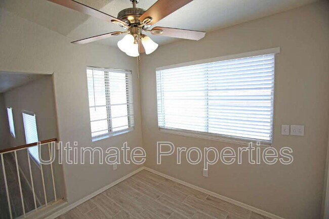 Building Photo - 8537 W Windsor Dr