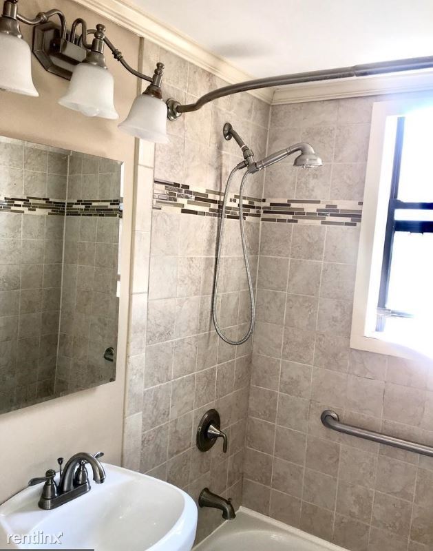 Building Photo - 6 Galveston St SW