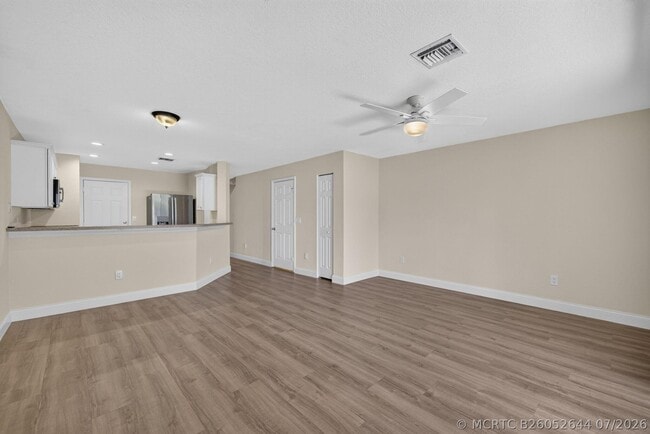 Building Photo - 2786 SE Birmingham Dr