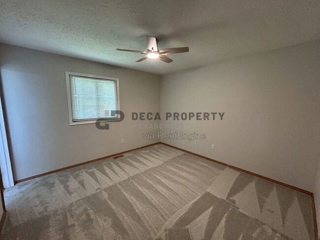 Building Photo - 2341 Battlefield Dr