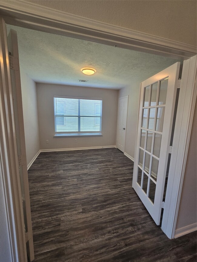 Building Photo - 4615 Comal River Loop