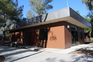 Building Photo - 1220 Rancho Dr