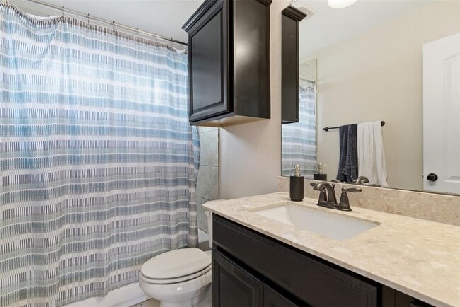 Building Photo - 2409 Muzzie Ln