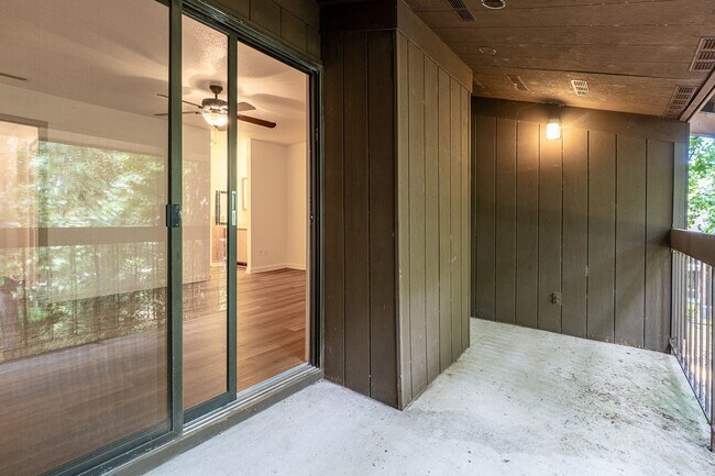 Building Photo - 3506 Prestwick Dr