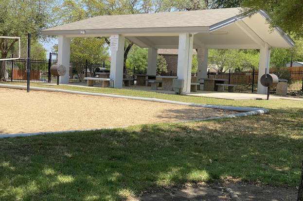 Building Photo - 12811 Hunting Bear