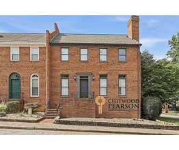 Building Photo - Charming 3BR Townhome with Elevator in the Heart of Fayetteville