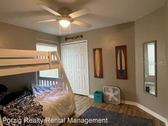 Building Photo - 4 br, 2 bath House - 1528 Fox Glen Drive