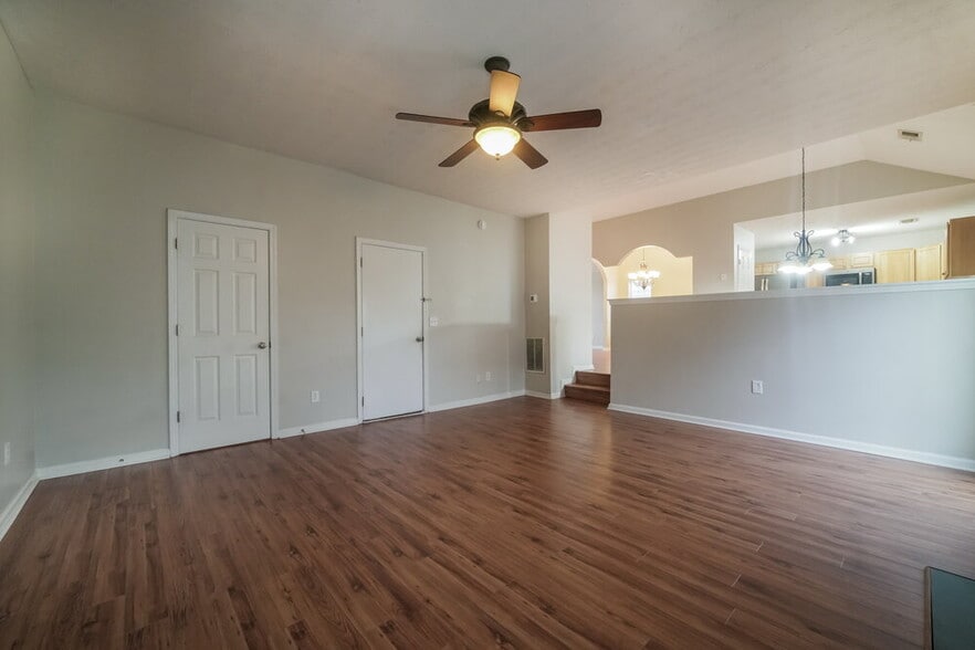 Building Photo - 2530 Carolina Ridge