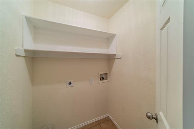Building Photo - 1205 N Rhea Dr