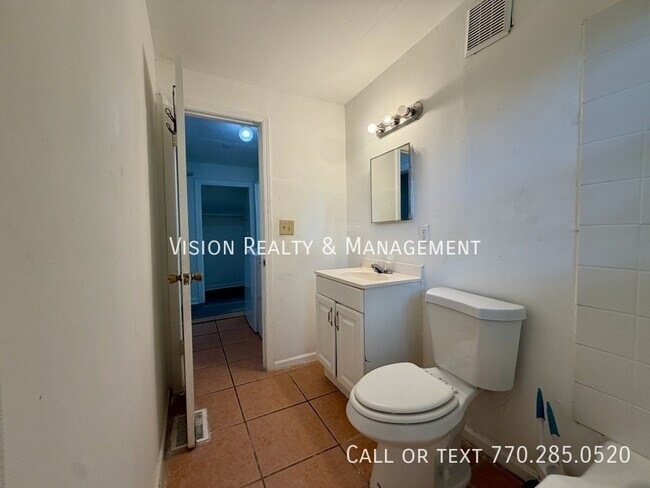 Building Photo - 1070 Ollie Cir NW
