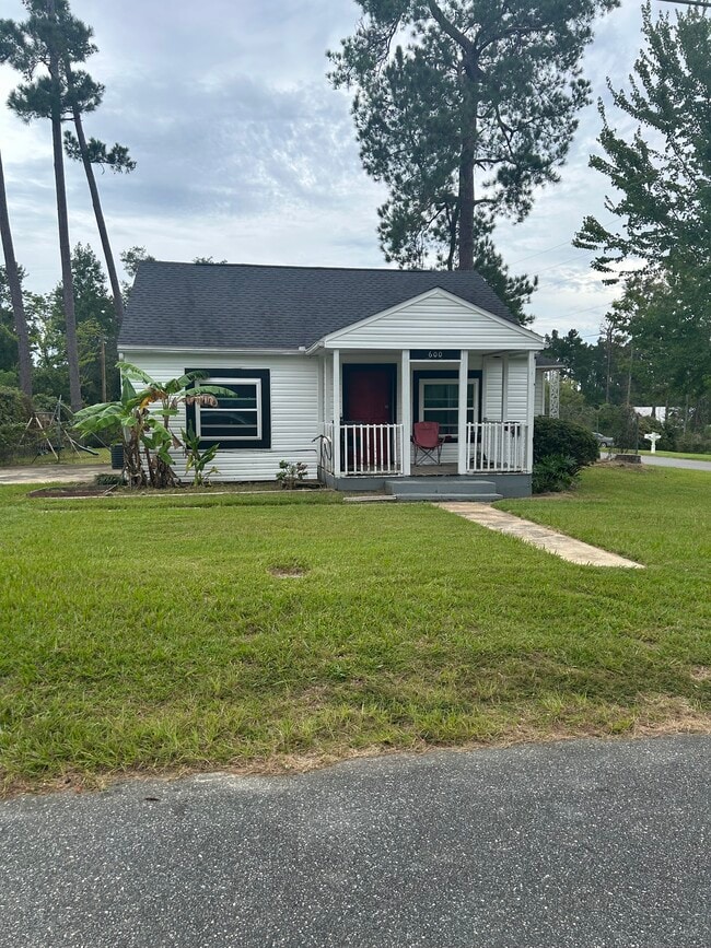 Primary Photo - 600 Satsuma Rd