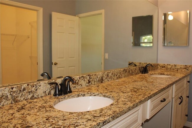 Building Photo - 4423 Useppa Dr