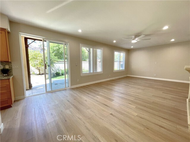 Building Photo - 9 Bel Flora Ct
