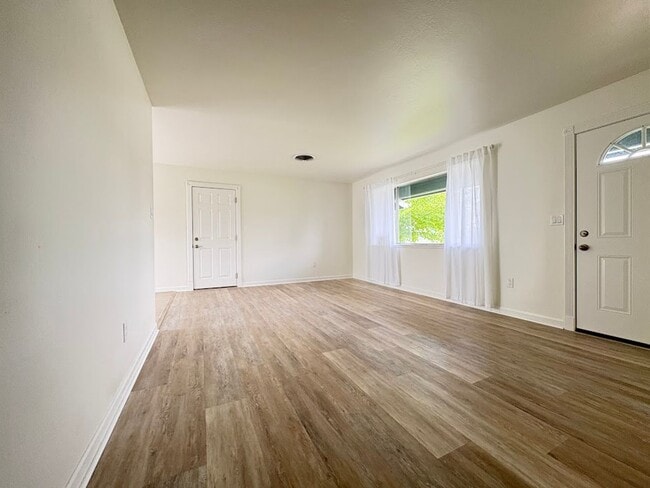 Building Photo - Charming 3 Bedroom Home in Galt
