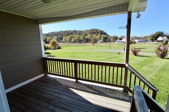 Building Photo - 120 Hollen Mill Ct