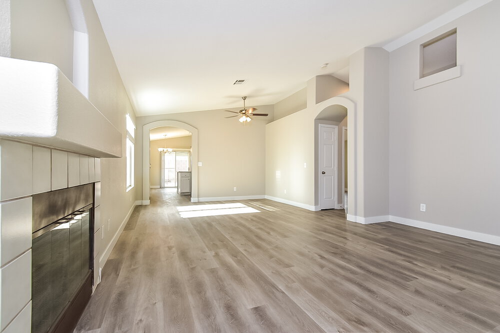 Building Photo - 7017 Desert Clover Ct