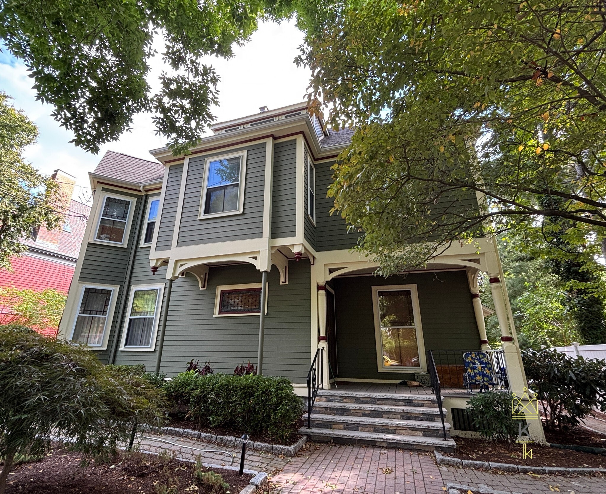 Building Photo - 123 Aspinwall Ave