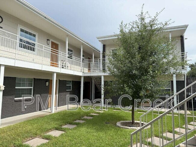 Building Photo - 1824 Thonig Rd