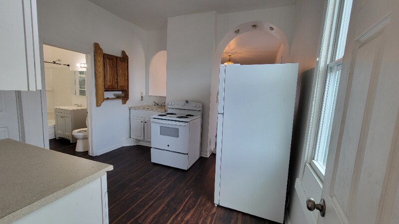 Building Photo - 146 Quail St