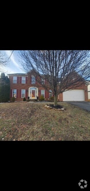 Building Photo - 3123 Sedgewick Dr