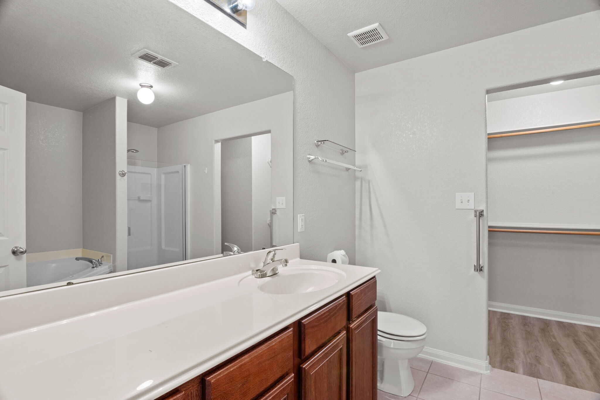 Building Photo - 5503 Chase Cyn