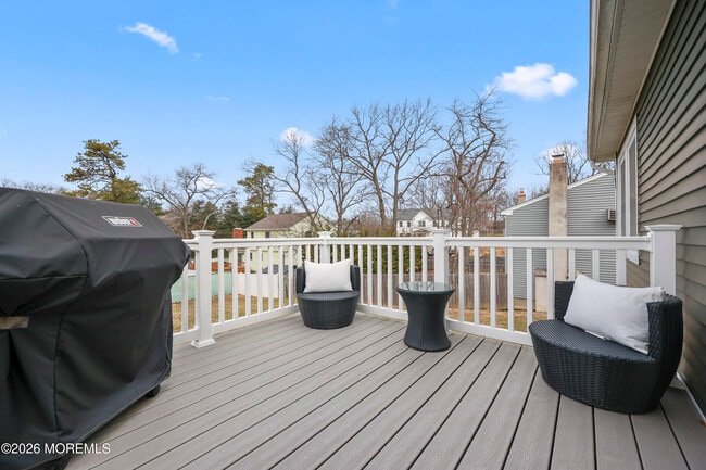 Building Photo - 5 Cortland Rd